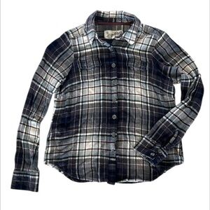 Aventura size medium plaid flannel button down shirt
